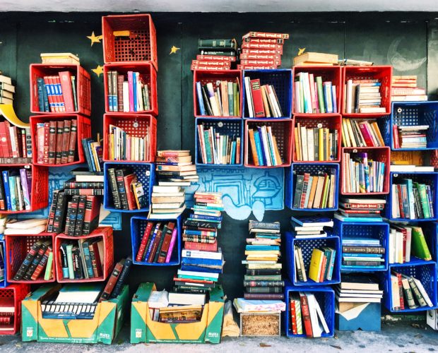 Book wall in San Juan